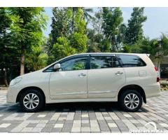 2015 Toyota Innova V 8 Seat for sale