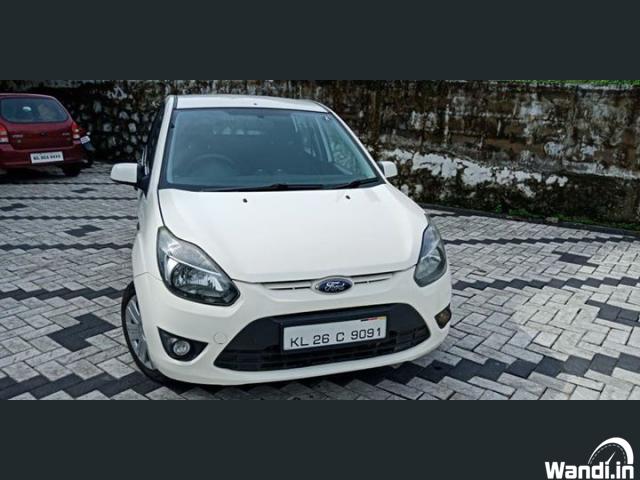 Ford figo 2012 ₹210,000