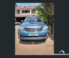 2012/high quality.Toyota Fortuner. Automatic. Kilometre running. With service